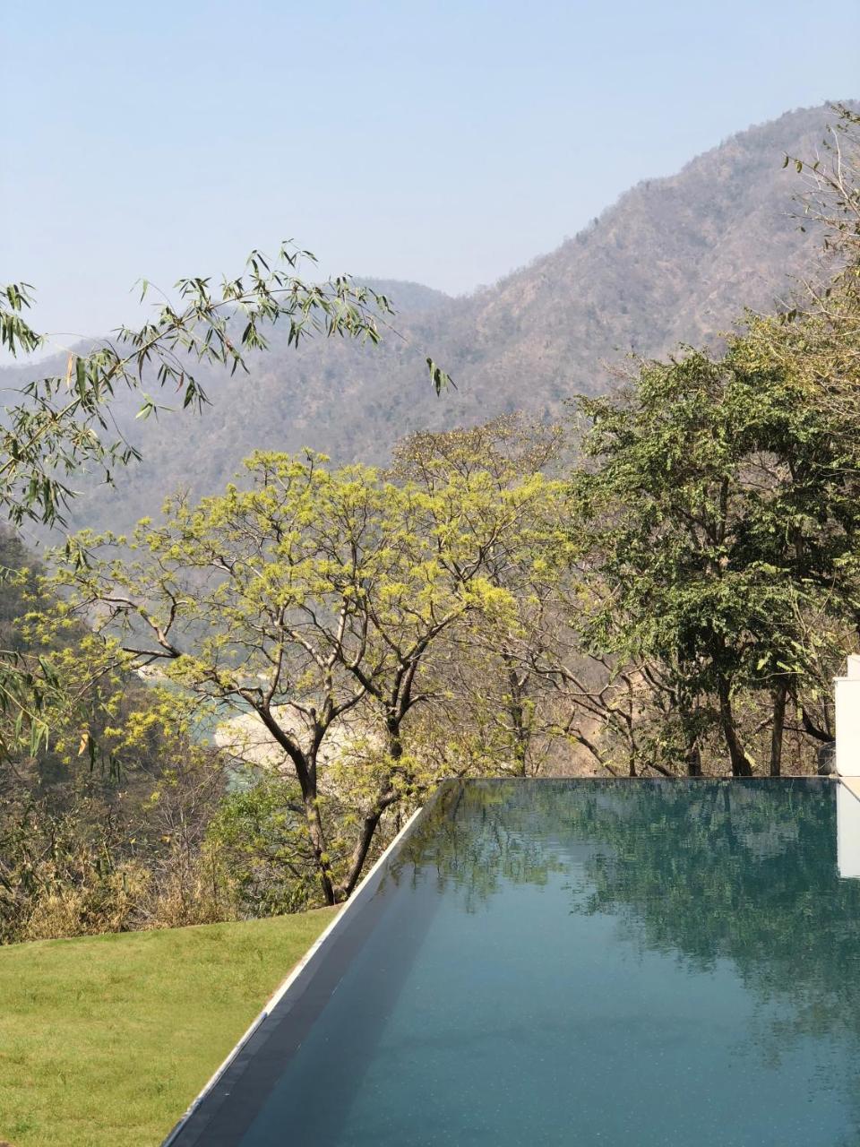 The Roseate Ganges Rishikesh Hotel Ngoại thất bức ảnh